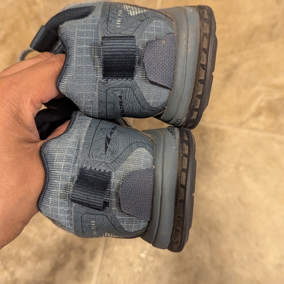 Altra Shoes For Women Size 6.5 - Picture 3 of 7